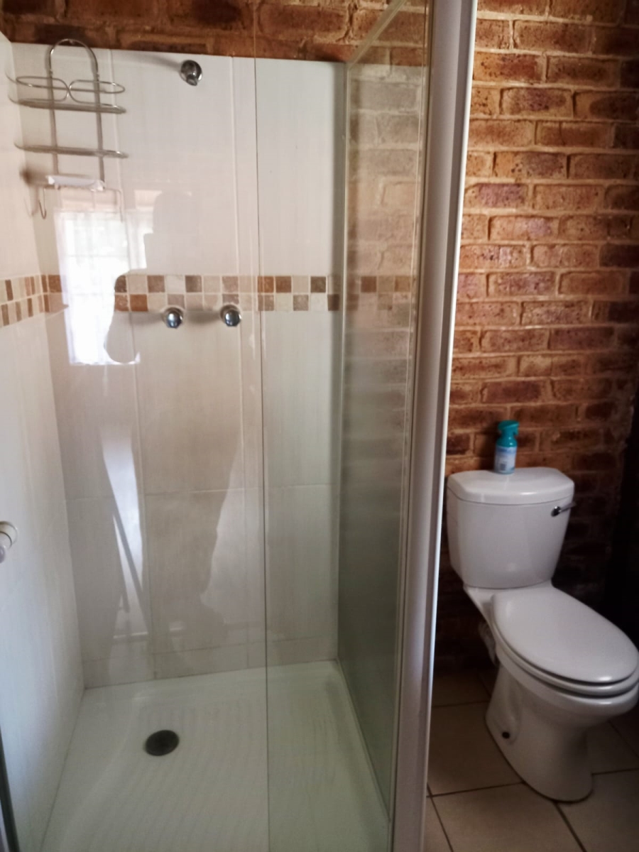 To Let 1 Bedroom Property for Rent in Boschenvaal River Front Lodges Free State
